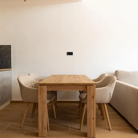 Sogni D' Oro Lägenhetshotell 3*